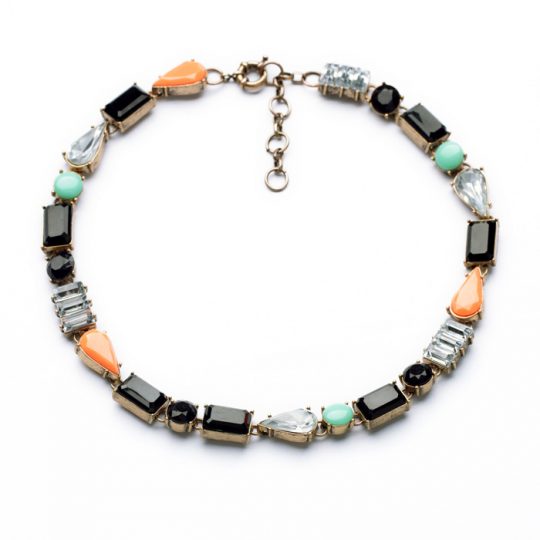 Color Bib Stone Necklace