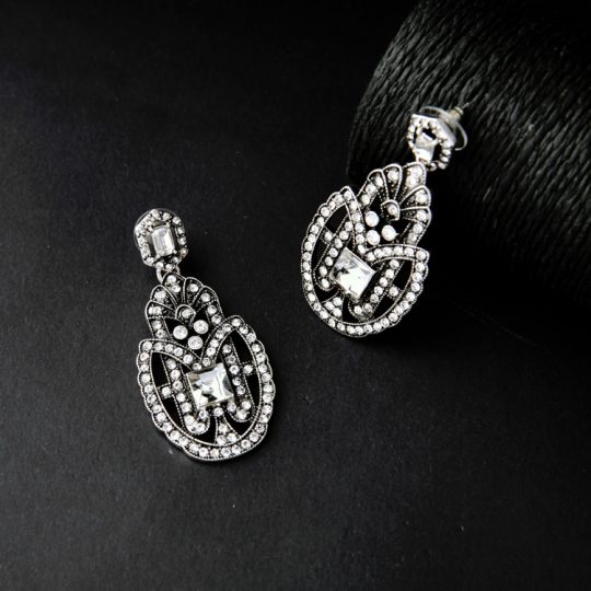 nouveau crystal statement earrings 3