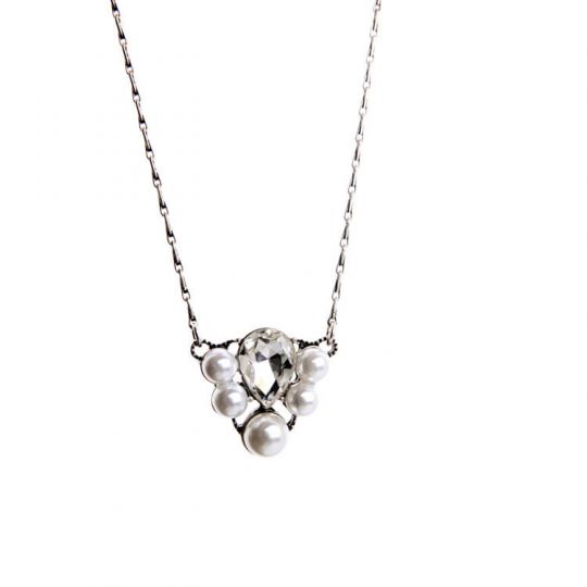pearl triangle necklace 2