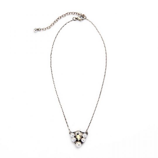 pearl triangle necklace 5