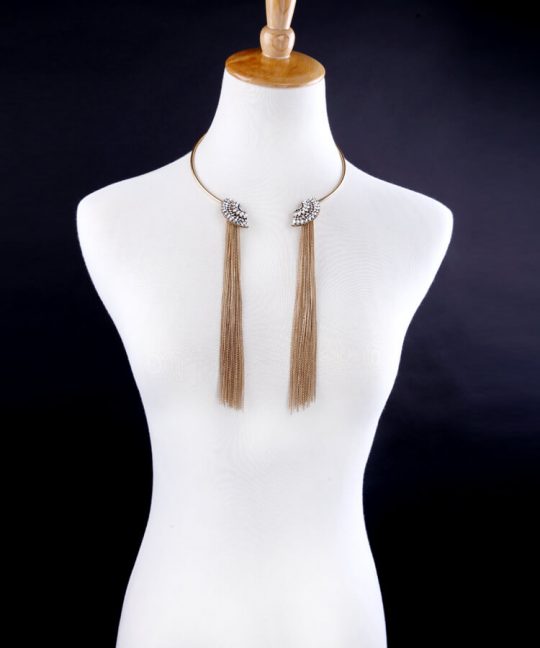 gold-crystal-scallop-collar-tassel-necklace
