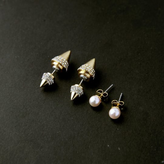 gold-point-rivet-jacket-earrings-3