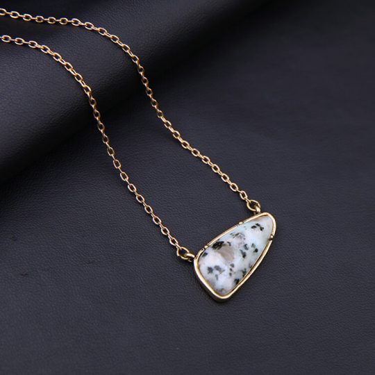 rock-pendant-necklace-8